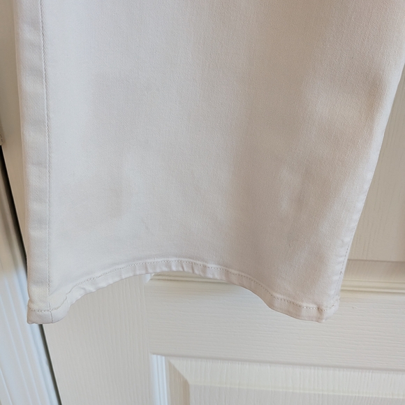 Kut from the Kloth Off-White Wide Leg Jeans - Picture 4 of 9